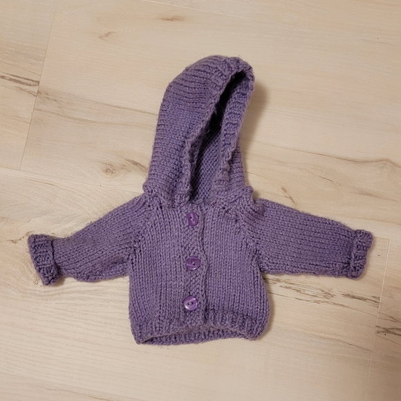 Assorted doll clothes - Picture 6 of 7